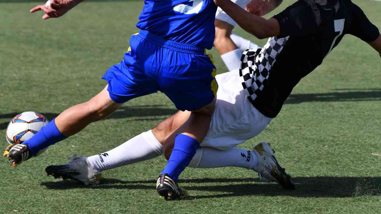Partita Condizionata 8v8+2p Pochi Tocchi, Massima Efficacia